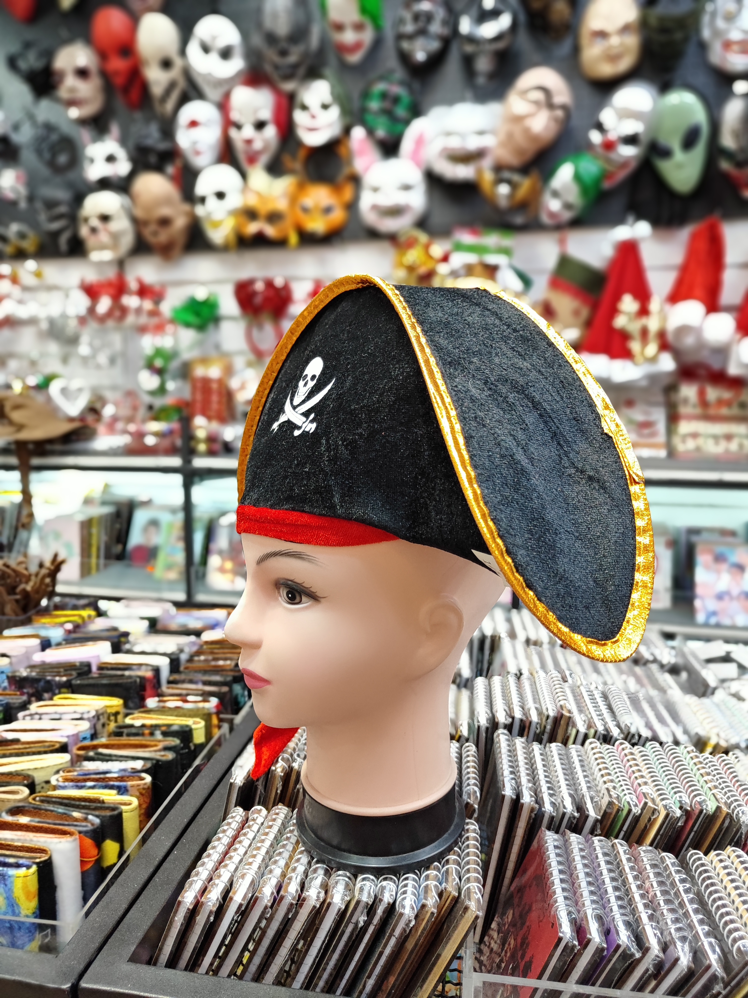 کلاه دزد دریایی بچگانه مخملی | کلاه مهمونی کودک ۳ تا ۱۰ سال