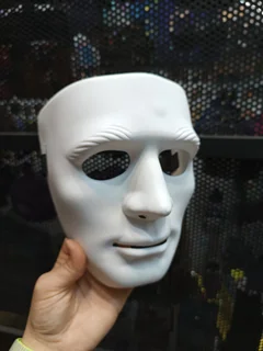 فیس ماسک ساده سه رنگ (مناسب مهمانی، جشن، تئاتر و هالوین)