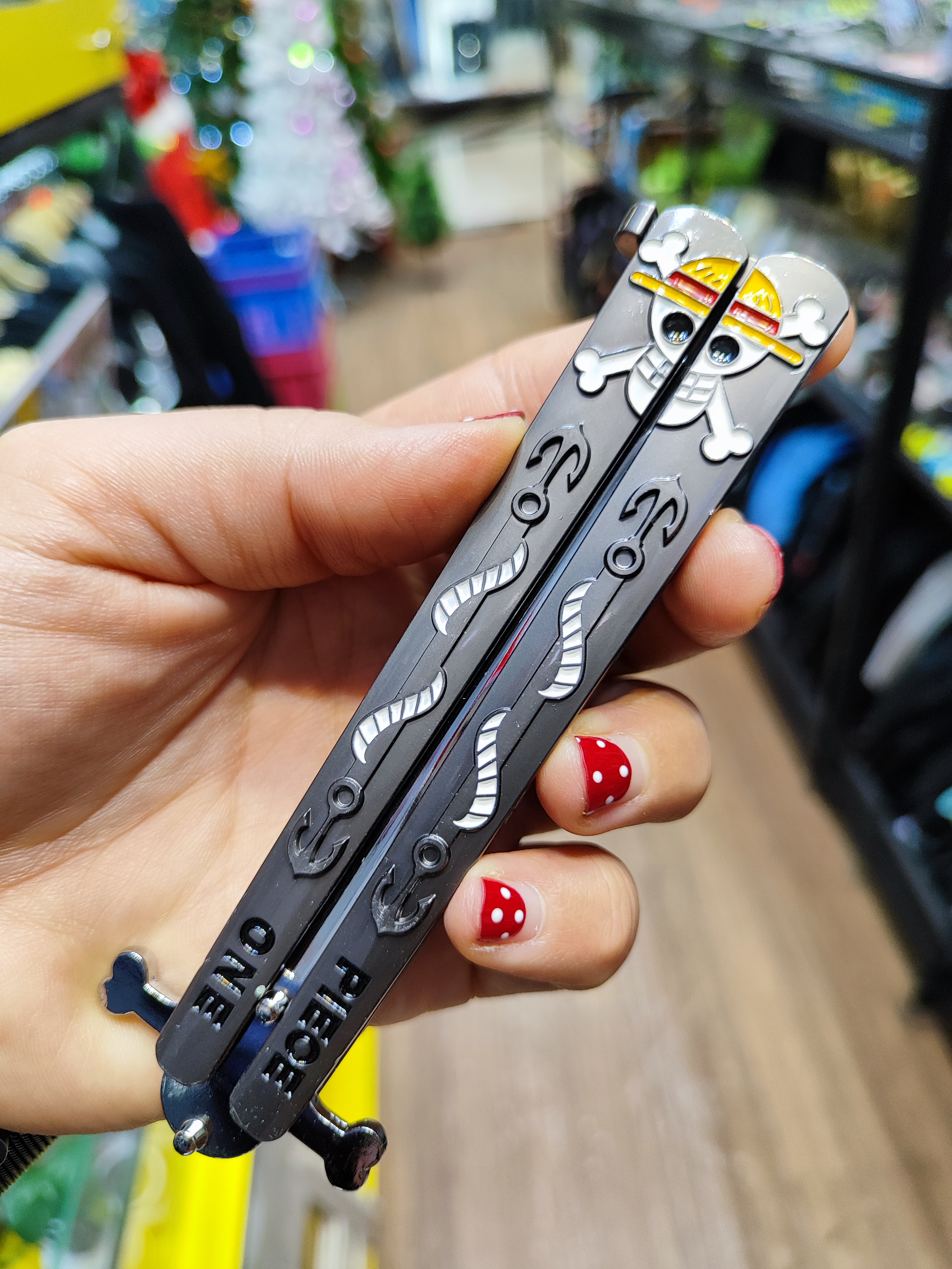 فیجت فلزی پروانه‌ای وان‌پیس | باترفلای فیجت انیمه‌ای خفن