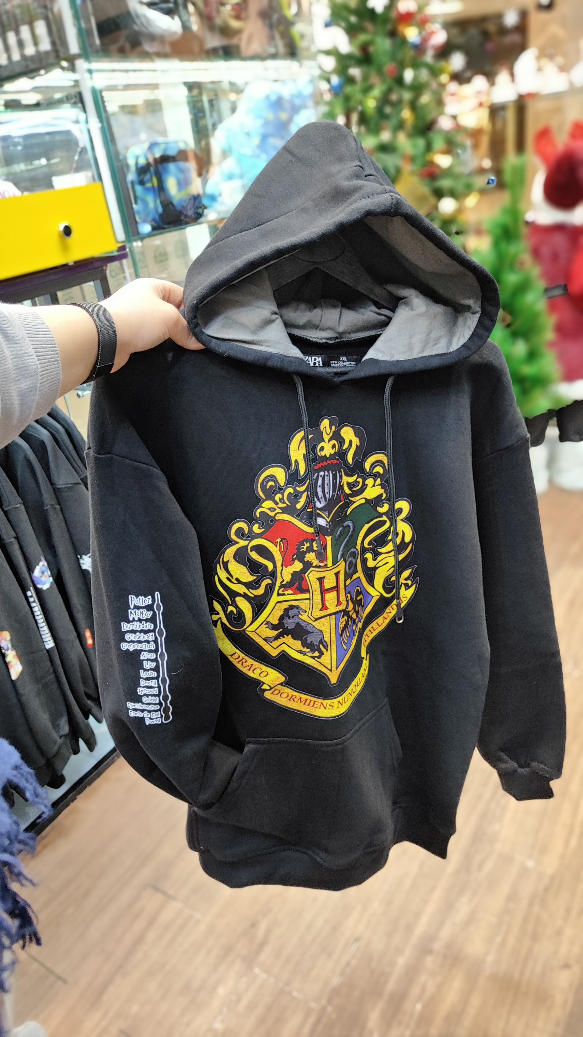 هودی سه‌نخ طرح اختصاصی قلقلک – گرم، خاص و همیشه نو