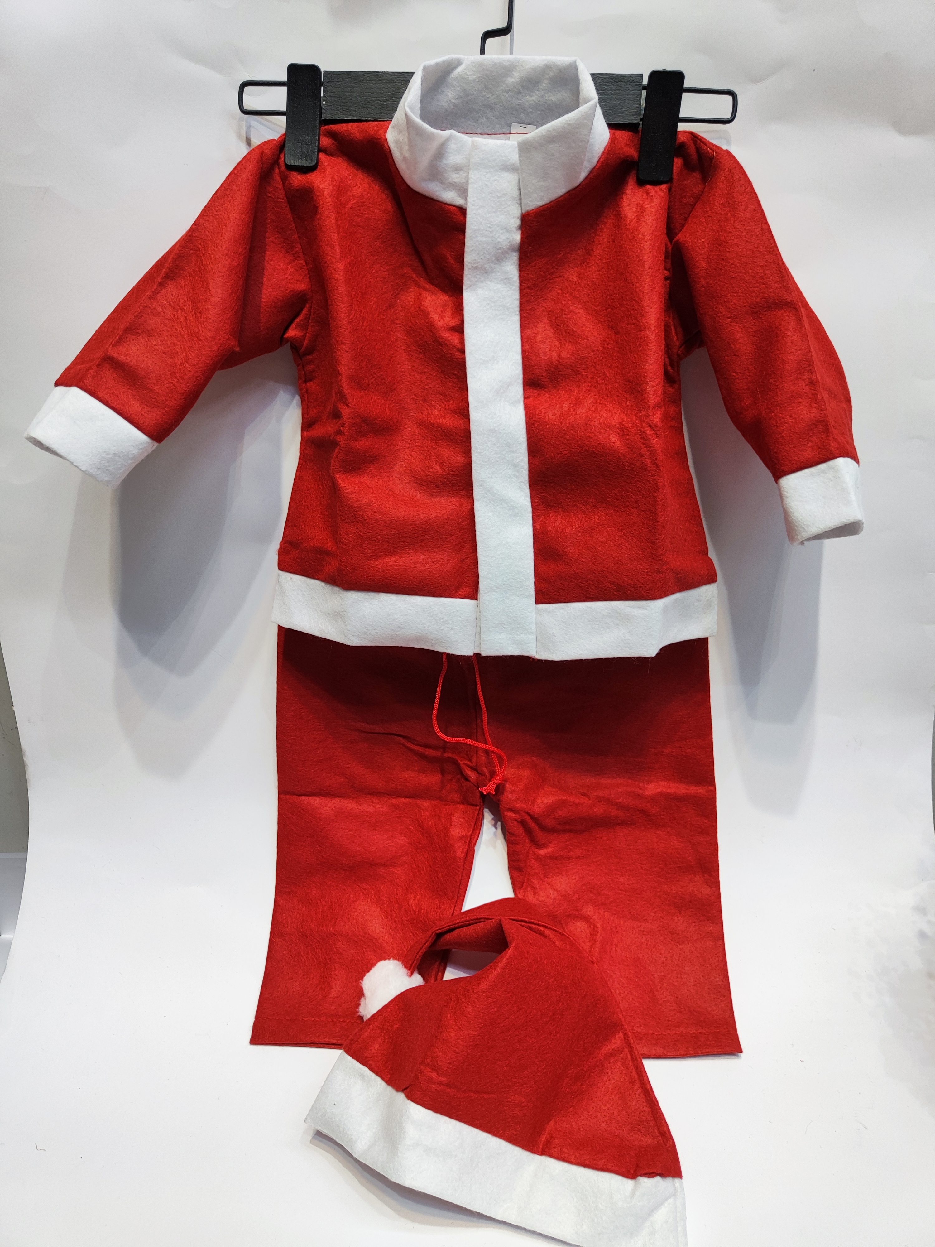 لباس بابا نویل پسرانه بچگانه | کاستوم کریسمسی کامل با کلاه، شلوار و کمربند (جنس نمدی درجه یک)