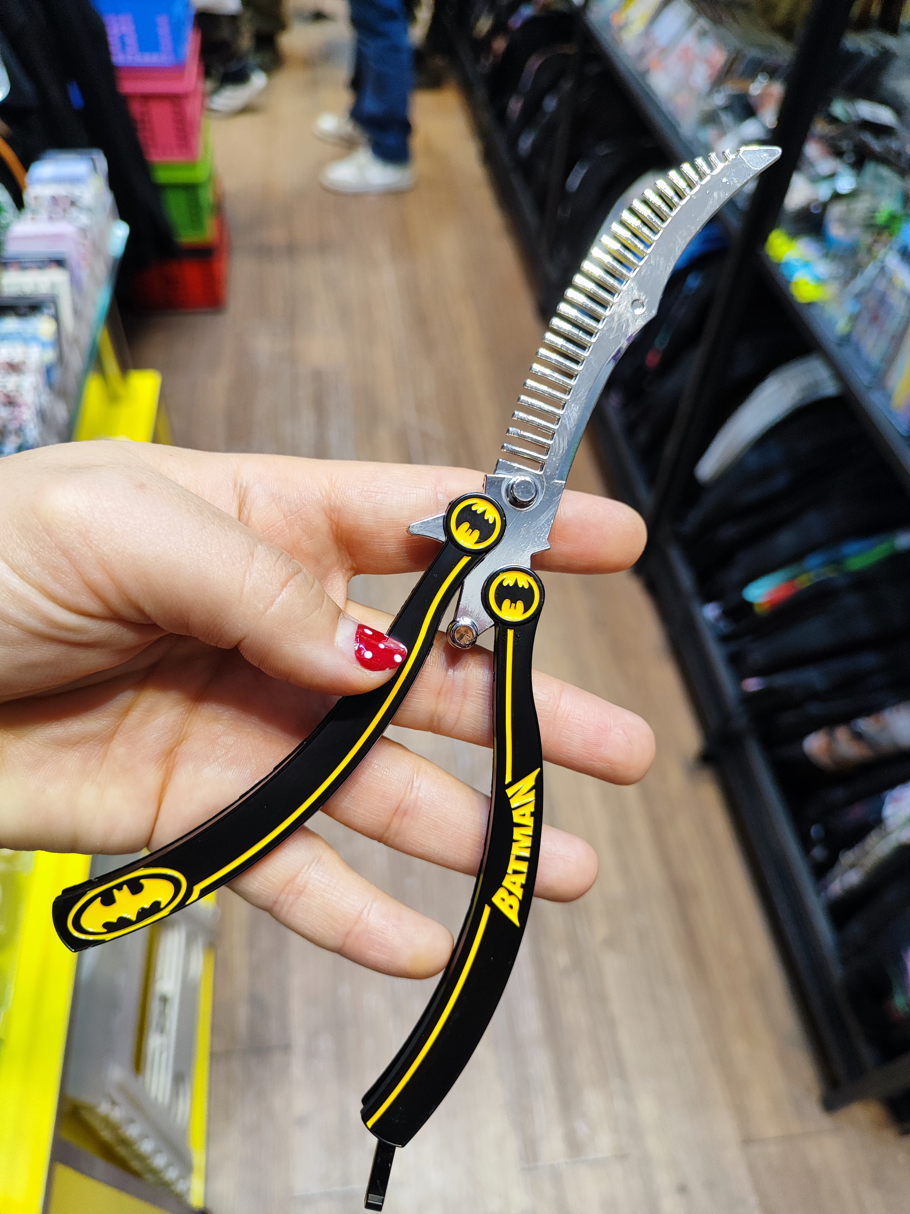 شونه باترفلای فلزی مدل بتمن | شونه پروانه‌ای فیدجتی خفن