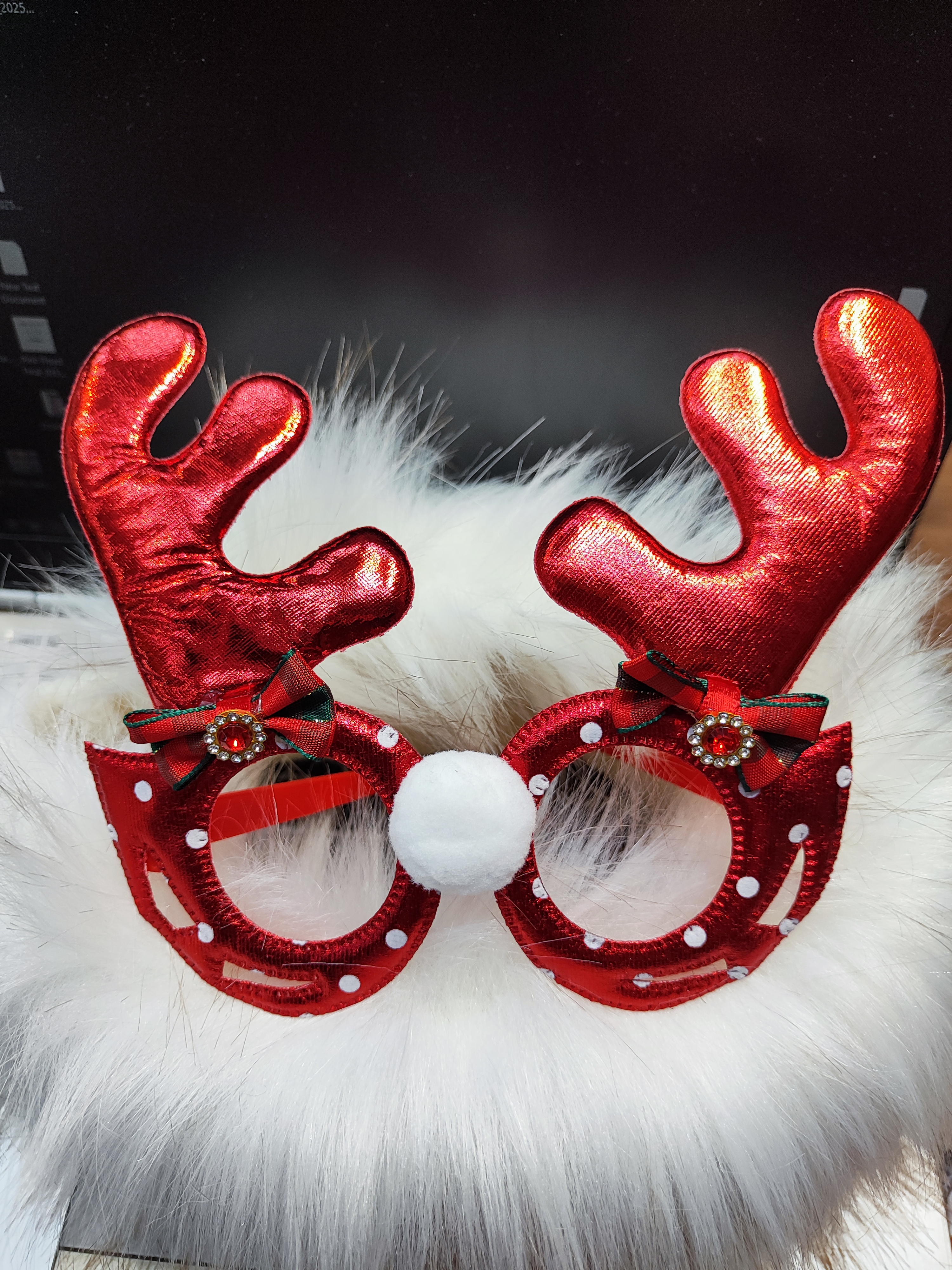 عینک فانتزی کریسمسی 2027| مدل آدم‌برفی، گوزن، بابا نوئل و کلاه بابا نوئل